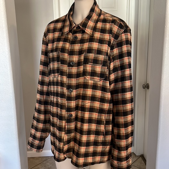 Coach men’s plaid black/tan/red heavy wool button down shirt, size Large - Picture 2 of 11